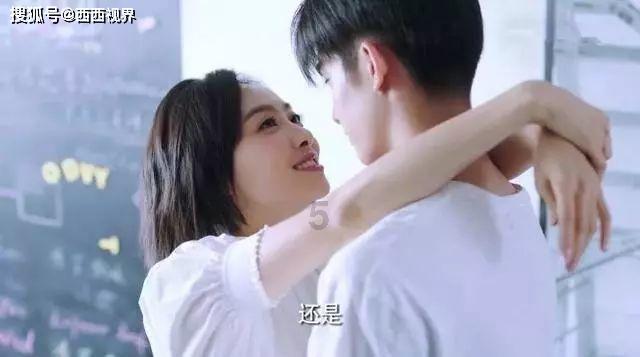 喜庆！南京上演“水中舞龙”营造氛围迎新春